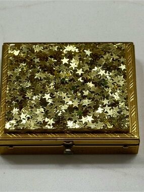 Vintage 1940s Dorset Fifth Avenue Compact – Gold Star Confetti Lucite Top – Orig